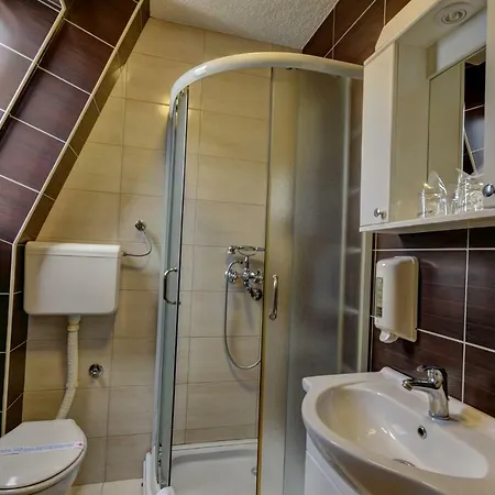 Guest house Hit Ruma